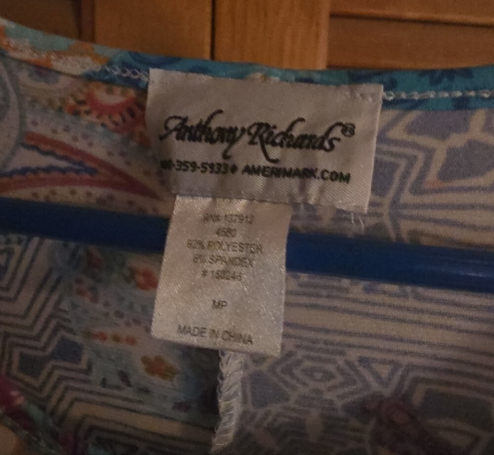 Curtain Tag - Picture 4 of 5